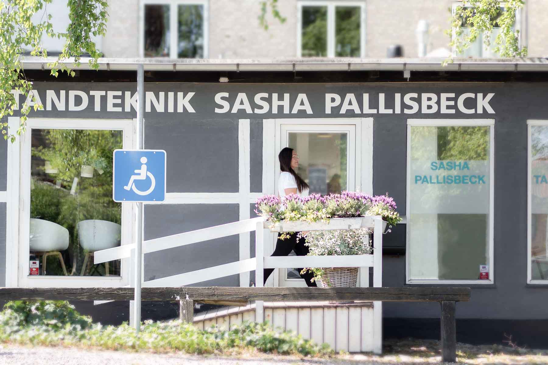 klinikken - roskilde tandteknik ved sasha pallisbeck